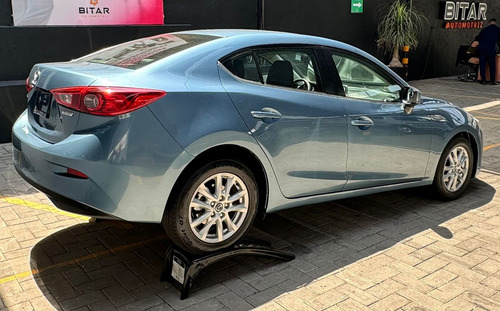 Mazda Mazda 3 2.0 I Touring Sedan At