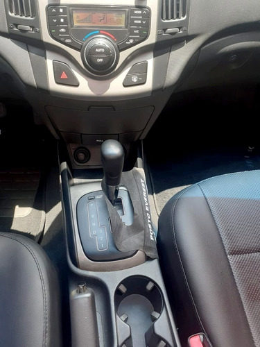 Hyunday I30 Gls 2.0 Flex Automático Com Teto Solar