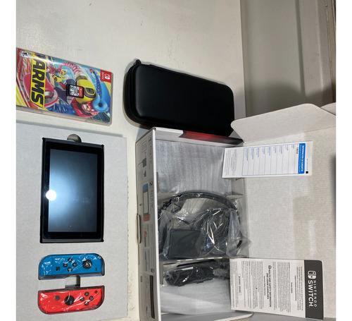 Nintendo Switch 32 Gb Con 2 Juegos Standard Edition 