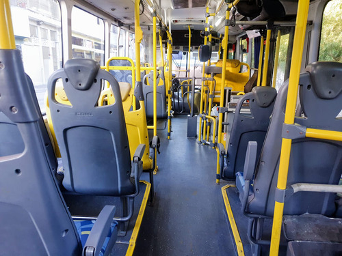 Midi Urbano Caio Apache Vip Mercedes-benz Of 1519 2019
