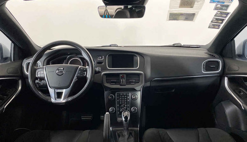Imagen 13 de 15 de 122180 - Volvo V40 2018 Con Garantía