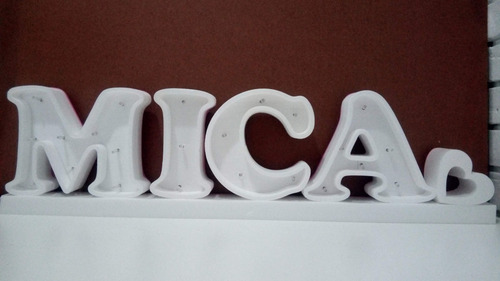 Nombres Luminosos 4 Letras Pintado 20 Cm Polyfan Luces