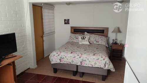 Casa En Venta De 4 Dormitorios, 2 Baños Y 2 Estac En Copiapó