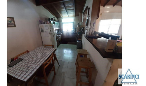 Padre Silberman Al 1300 - S. Lugares.- Casa Ideal Para 2 Familias.