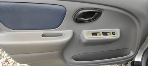 Imagen 8 de 19 de Suzuki Alto K10 Mt Mod 2013