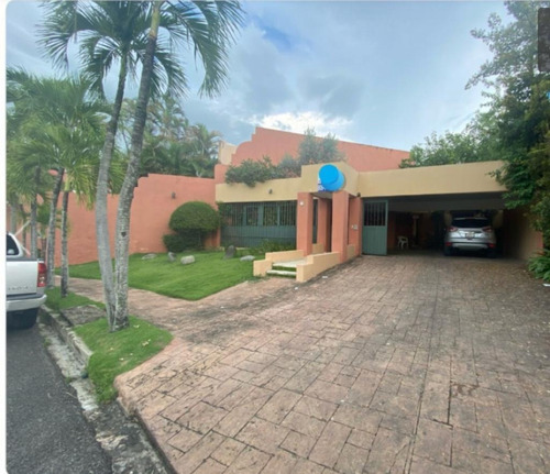 Venta Casa Los Rios Arroyo Hondo Distrito Nacional Santo Dom