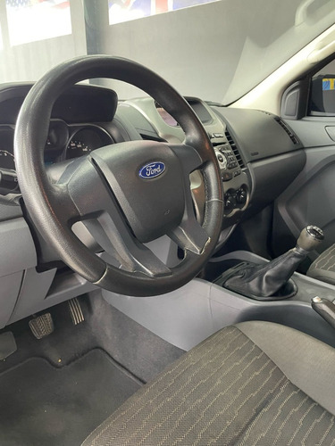 Ford Ranger 2.5 XLS 4X2 CD 16V FLEX 4P MANUAL