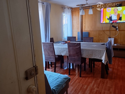Casa En Venta De 4 Dorm. En Villarrica