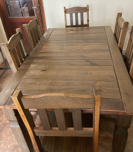 Mesa De Madera  Con 6 Sillas