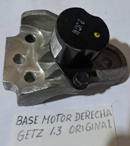 Base De Motor Derecha Getz 1.3