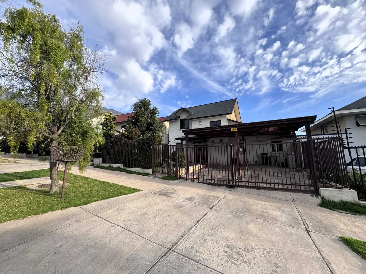 Imagen 2 de 26 de Vendo Casa En La Florida 4 Dorm Piscina (131377)