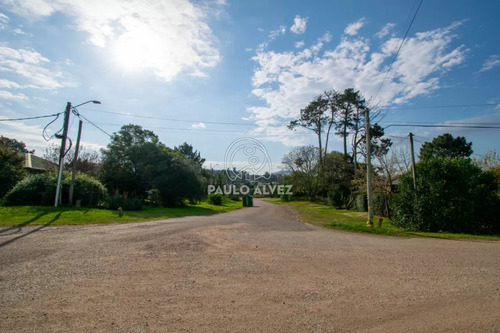Barrio Country