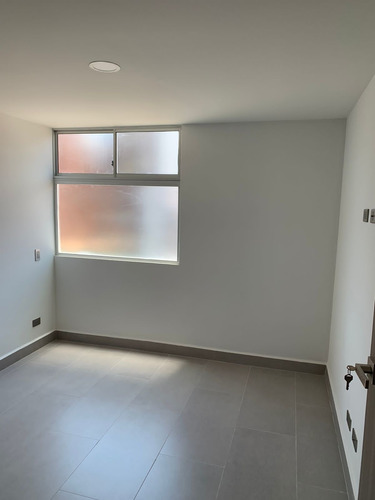 Imagen 29 de 30 de Se Vende Apartamento En Laureles , Medellín
