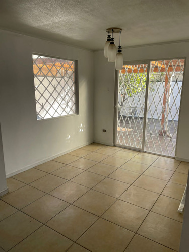 Casa Ciudad Del Sol / Condominio Barrio Grecia
