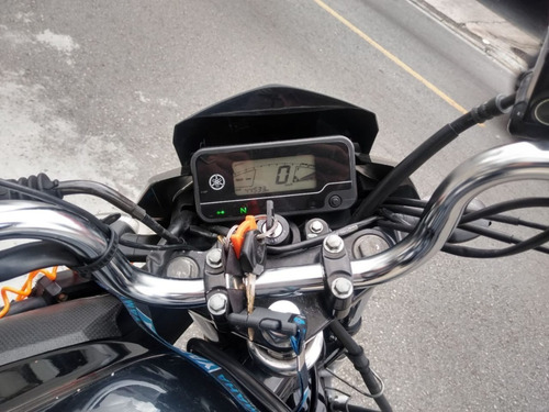 Yamaha Factor 2017 Preta