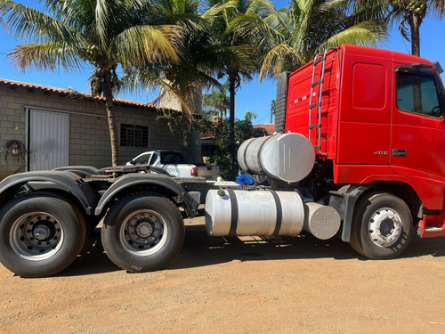 Caminhão Volvo Fh400 6x2 Ano 2007