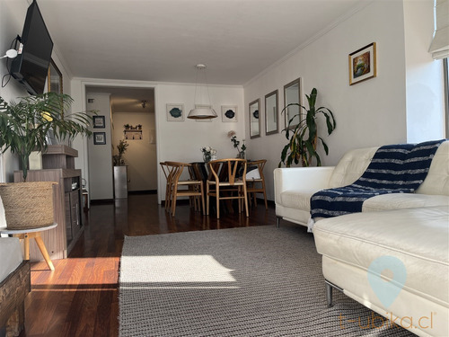 Venta Lindo Departamento 3d/3b, A Pasos Colón Con Vespucio