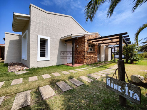 Imagen 1 de 29 de Hermosa Casa A La Venta En Punta Fría, Muy Próxima Al Mar Y Playa De San Francisco