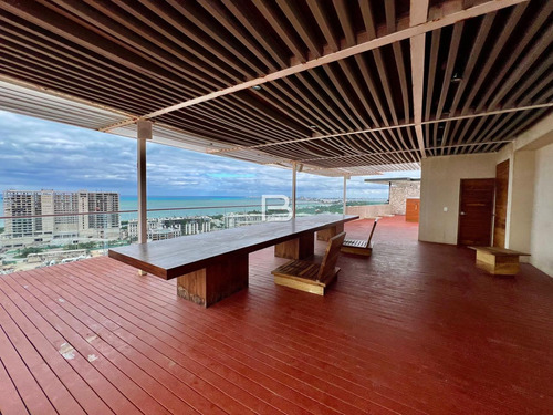 Penthouse Amueblado En Venta En Residencial Aria Cancún
