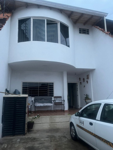 Casas En Venta En San Cristobal.