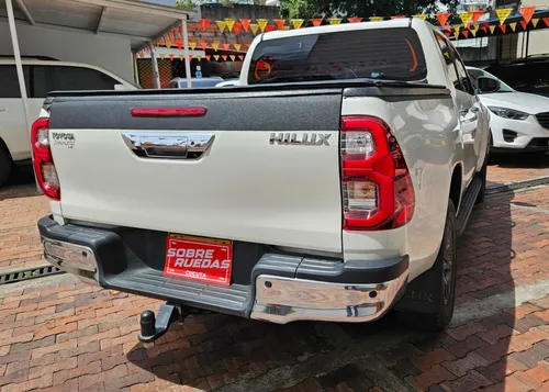 Toyota Hilux 2.4 Diésel 4X4