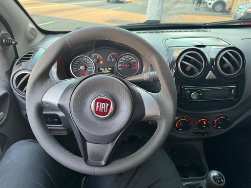 Fiat Palio 1.4 Attractive Flex 5p