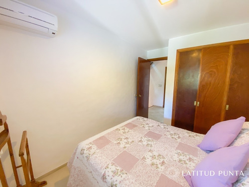 Casa En Cantegril- Ref: 1335