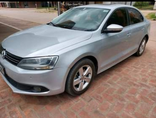 Volkswagen Vento 2.5 Luxury 170cv 2014