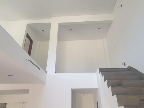 Hermoso Duplex A Estrenar Con Materiales De Excelencia