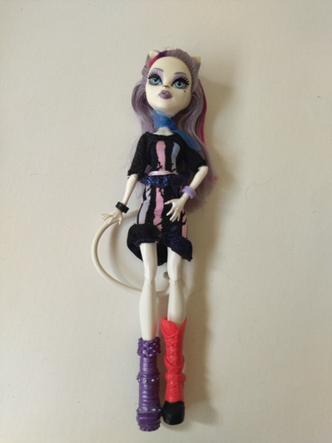 Monster High Catrine Demeu Scaremester