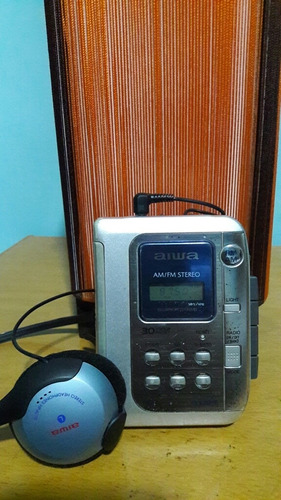 Walkman Aiwa Con Iluminacion Lcd Unico En El Mundo 