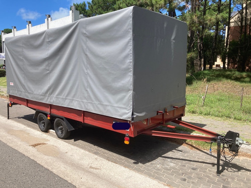 Trailer Para Transporte De Carga Cerrada Doble Eje
