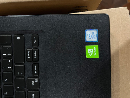 Dell Latitude 3400 I7 8th, 8gb Ram, 256gb Ssd, Tv 2g, 14 Negro (Reacondicionado)