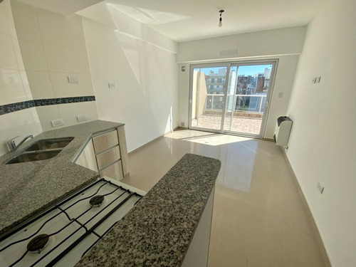 Imagen 2 de 18 de 3 Ambientes Estrenar Venta Mendoza 4521 Balcon Terraza