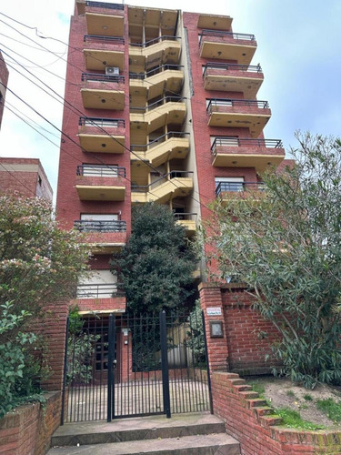 Departamento En Venta - 1 Dormitorio 1 Baño - Villa Gesell