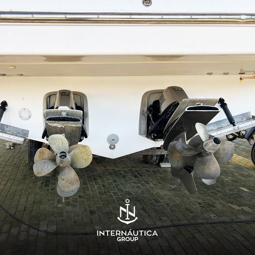 Lancha Sessa C40 2012 Phantom Focker Bayliner Triton