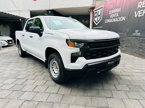 Chevrolet Silverado Doble Cab