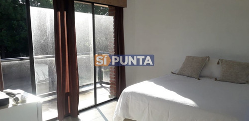 Imagen 8 de 19 de Casa En Venta - Barrio Privado