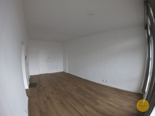 Imagem 3 de 15 de Conjunto Comercial De 65 M² Na Lapa - Ic875