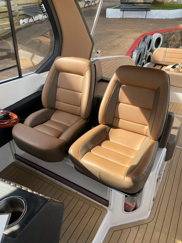 Lancha Triton Flyer 38 Ht Zero A Pronta Entrega