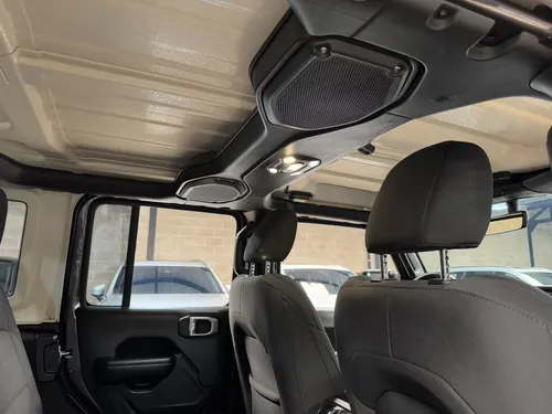 Jeep Wrangler 3.6 Sport Unlimited