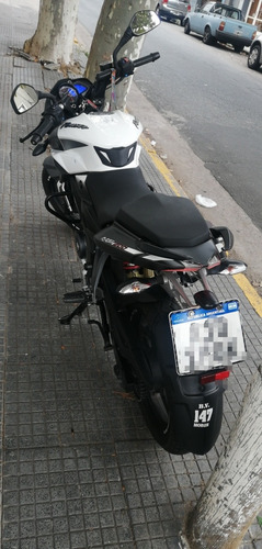 Bajaj Rouser 200 Ns