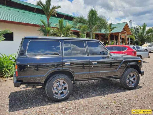 Toyota Land Cruiser 3.7 4x4