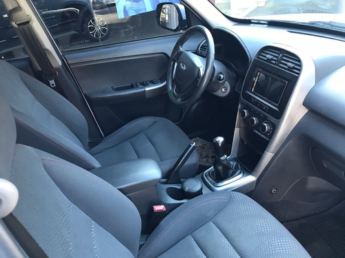 Imagen 11 de 14 de Chery Tiggo 3 2017 Blanca