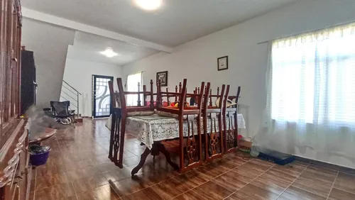 Atención Inversionista Salón De Fiestas Quinta Con Casa Y Alberca En Venta.