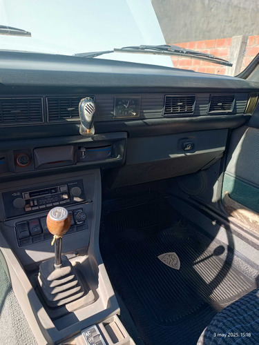 Peugeot 504