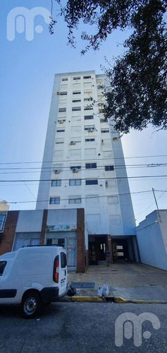 Imagen 4 de 22 de Departamento Con Cochera Cubierta La Plata