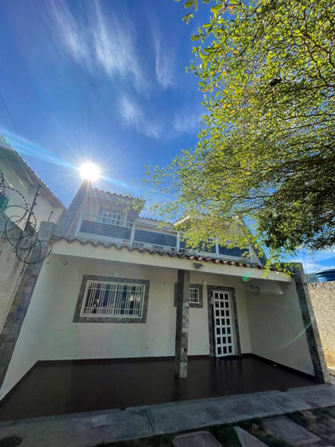 Excelente Townhouse Duplex Urb.brisas De San Miguel A Cinco Minutos Del Sambil