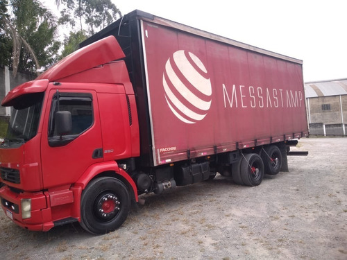 Volvo Vm 6x2 _ Sider Facchini