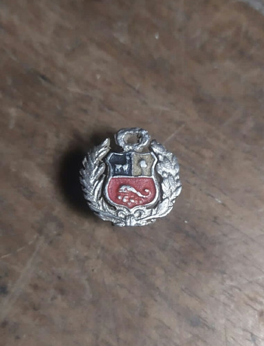 Antiguo Pin En Plata 925, Peru Escudo Impecable Sano. 
